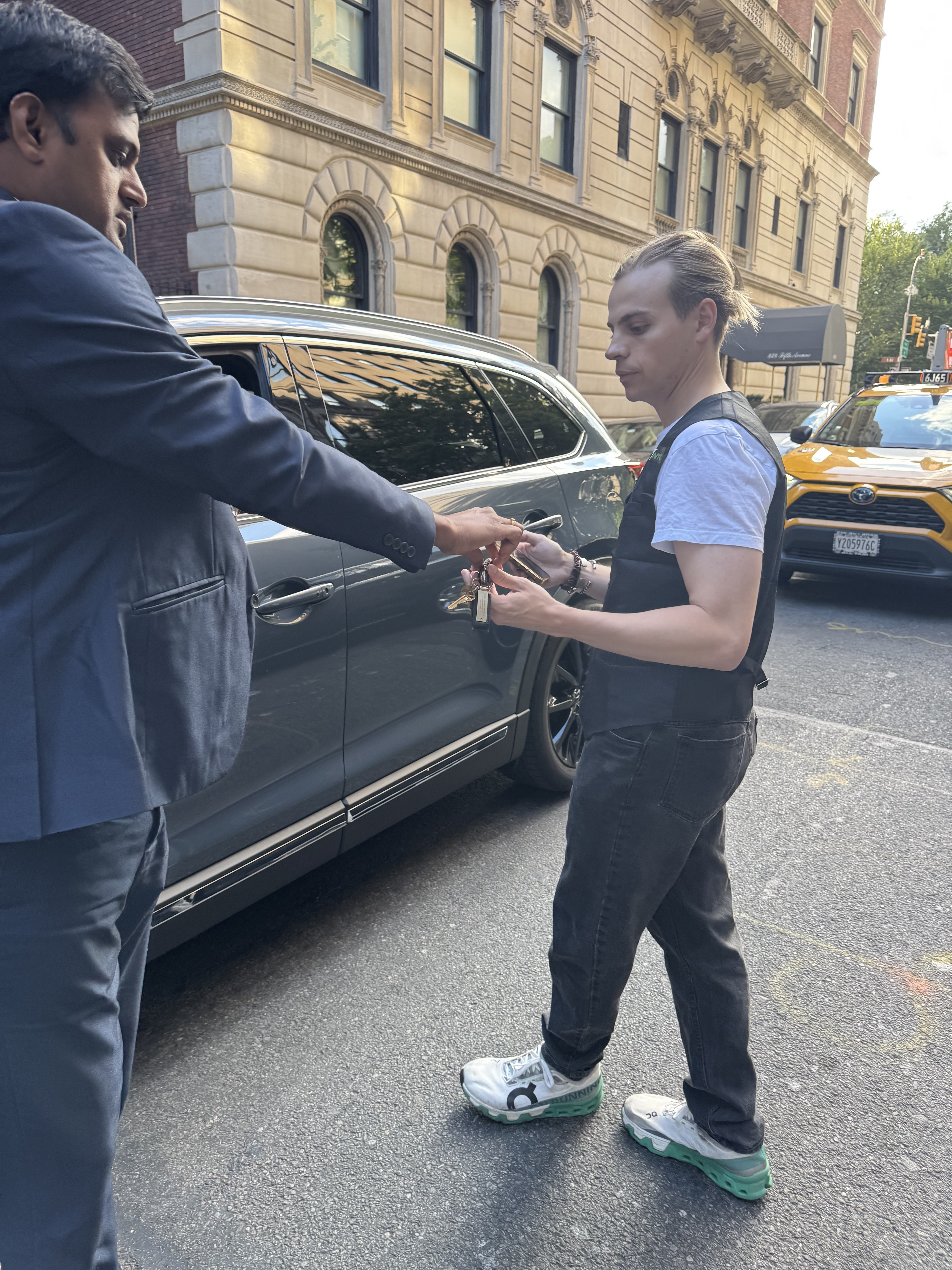 Key handoff at event